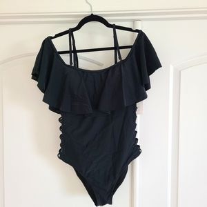 🏷NWT Black 1 Pc Swimsuit